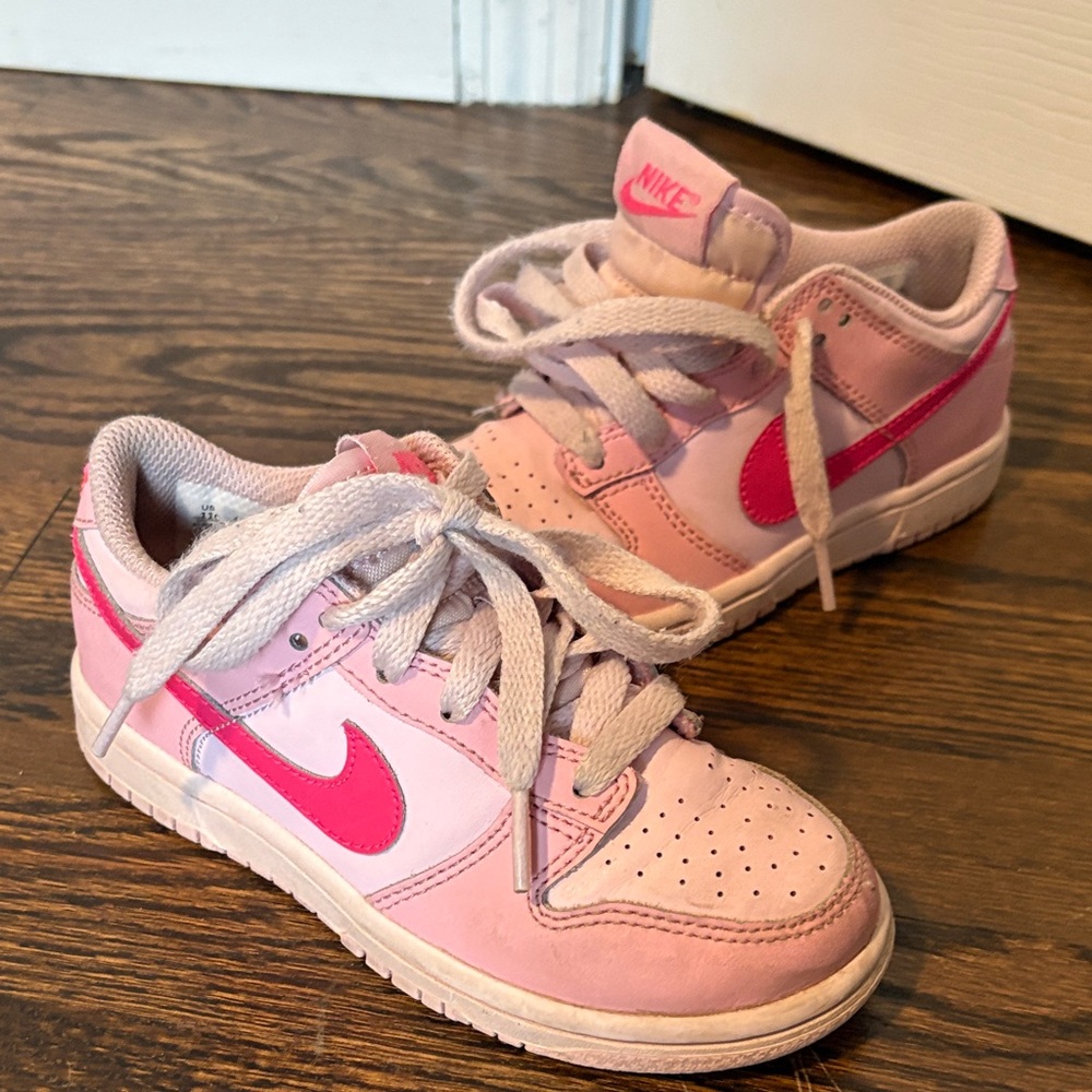 Nike low top dunks, Kids Pink and Fuchsia Sneakers